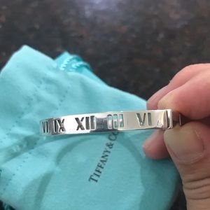 Tiffany Atlas Pierced Bracelet SM